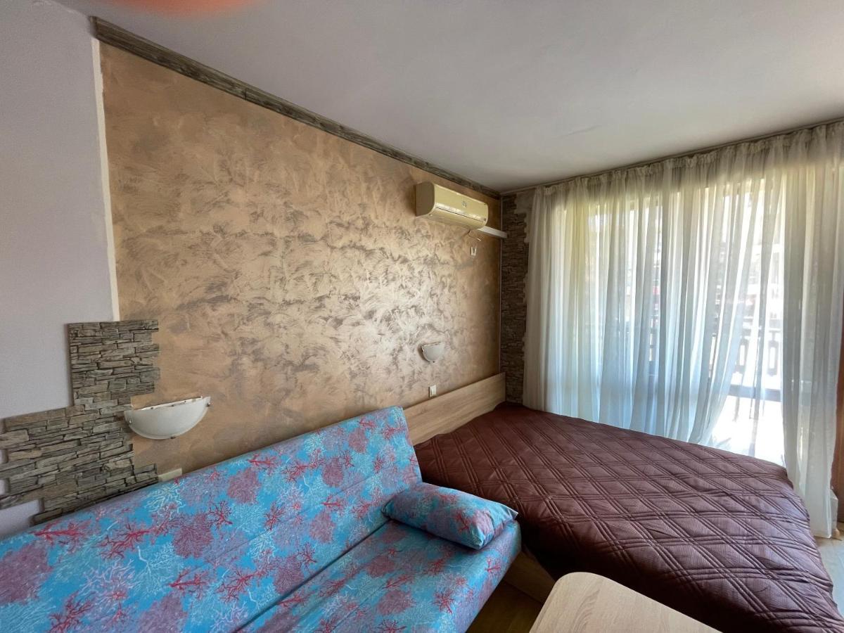 Lovely Studio In A Complex With A Pool By Flat Mаnаger Sveti Vlas Buitenkant foto